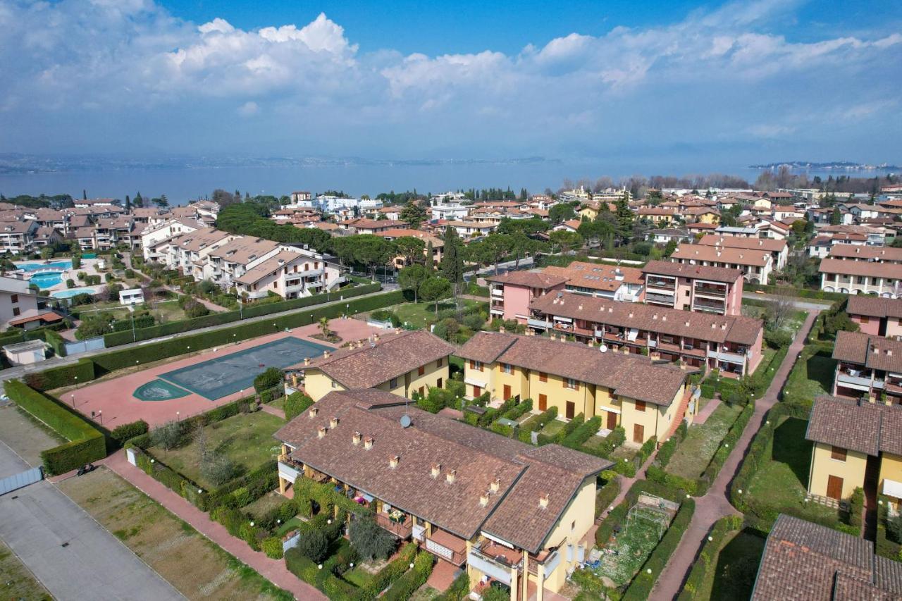 Appartamento Al Cascinale Дезенцано-дель-Гарда Экстерьер фото