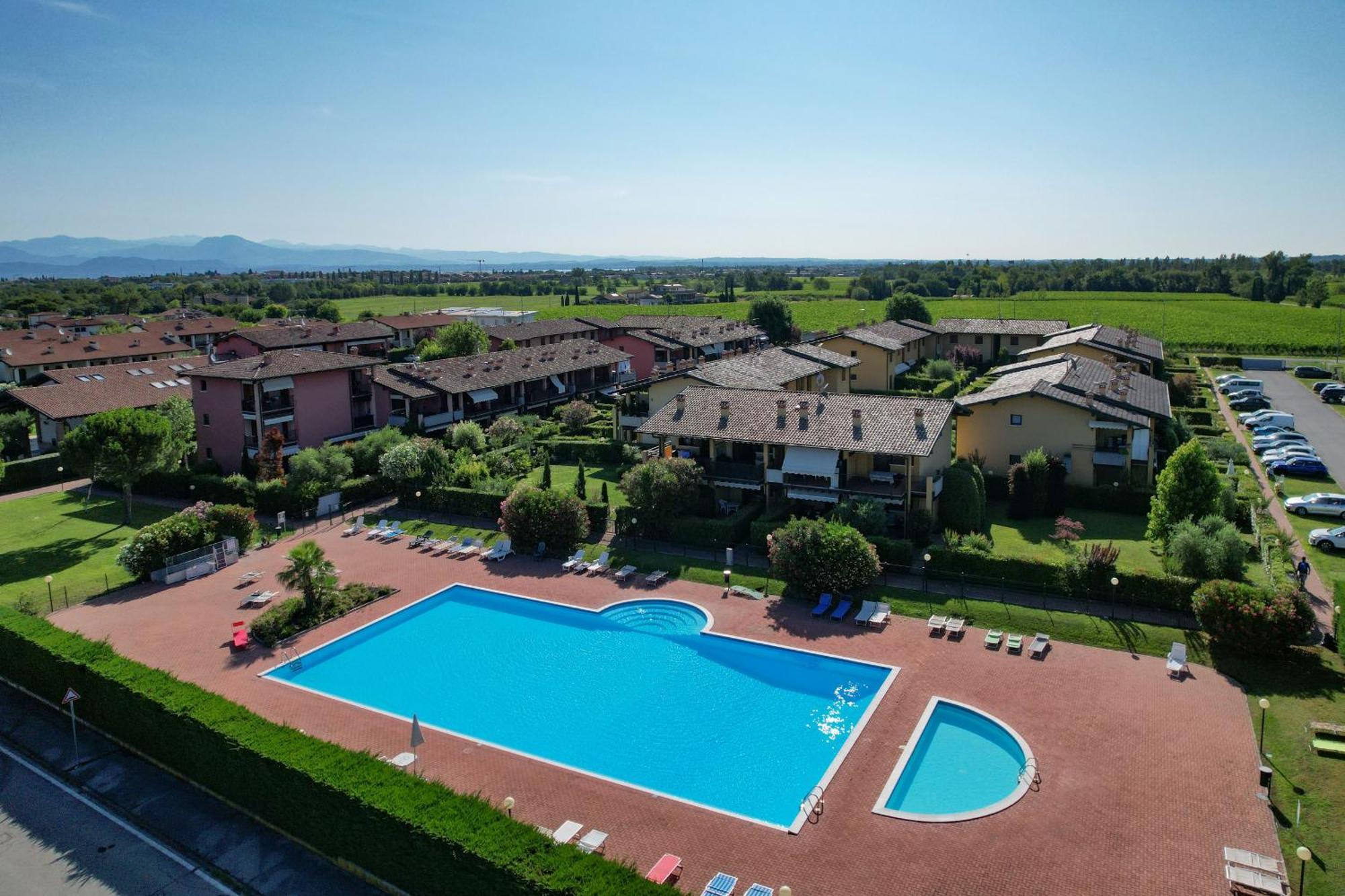 Appartamento Al Cascinale Дезенцано-дель-Гарда Экстерьер фото