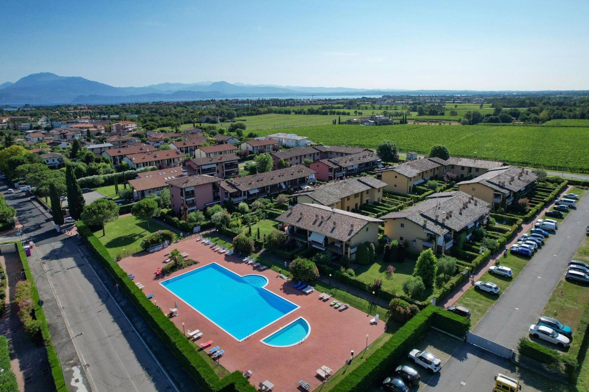 Appartamento Al Cascinale Дезенцано-дель-Гарда Экстерьер фото